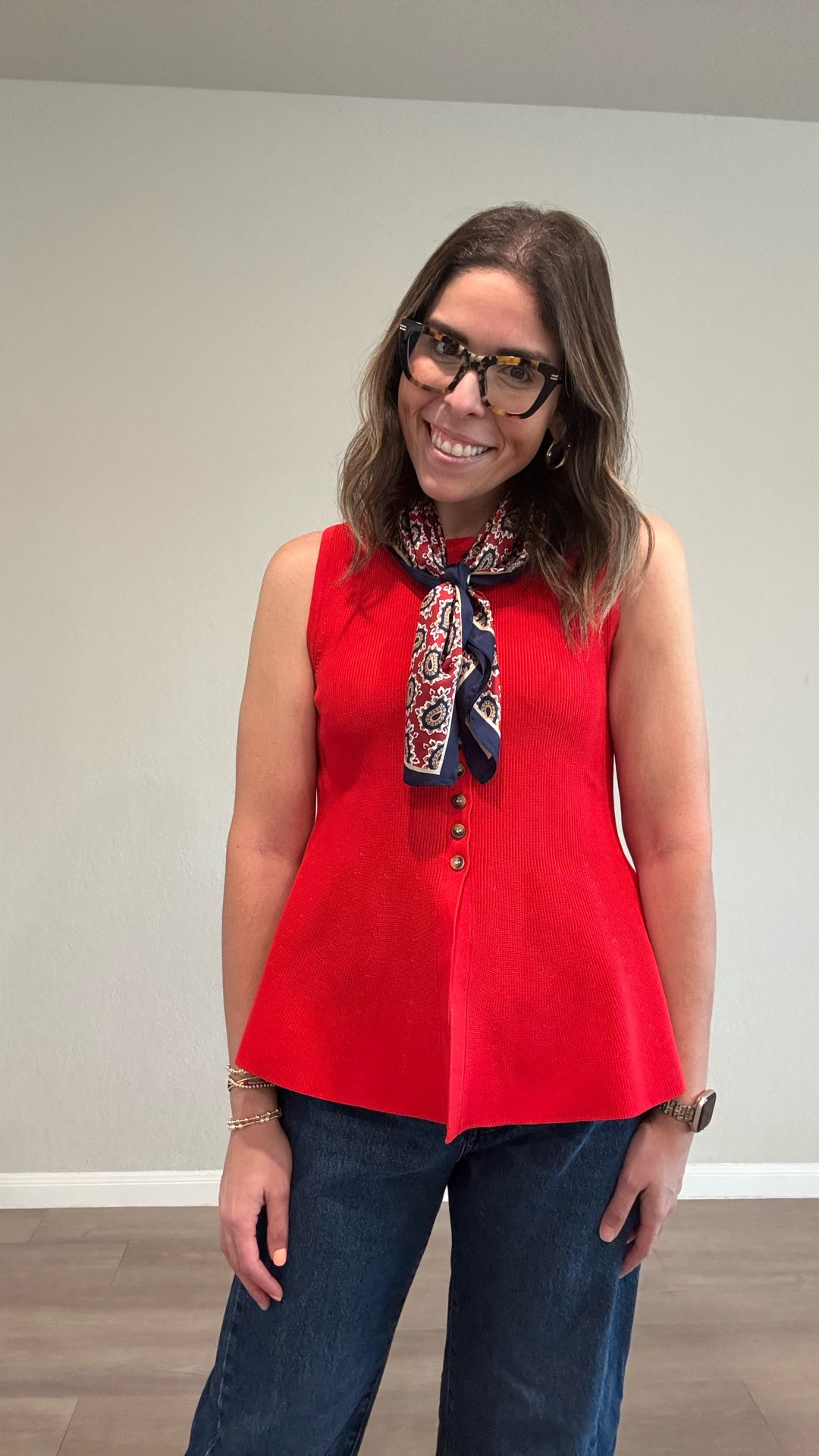 The kind of outfit that never misses ❤️
A good pair of jeans + a bold red top = effortless every time. Added a scarf for that little extra touch ✨
Linked my exact jeans + similar options for the top so you can recreate the look!
#LTKstyle #LTKfinds #casualoutfit #everydaystyle #momstyle #effortlessstyle #denimlook #springstyle

#LTKmomlife #LTKootd #LTKMidsize