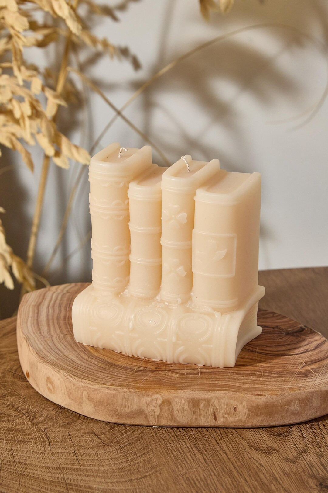 Literary Soy Candle Inspired by Books-gift for Readers, Literary Decor,unique Gift for Book Lover... | Etsy (US)