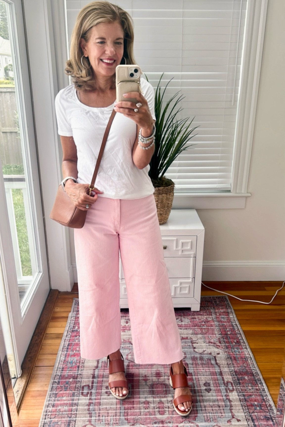 Another easy alternative to tucking

#LTKStyleTip