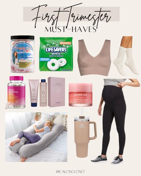 The first trimester is an exciting time, but you might also be feeling tired or even sick. 🤢💤 Here are my first trimester must-haves that got me through! 
