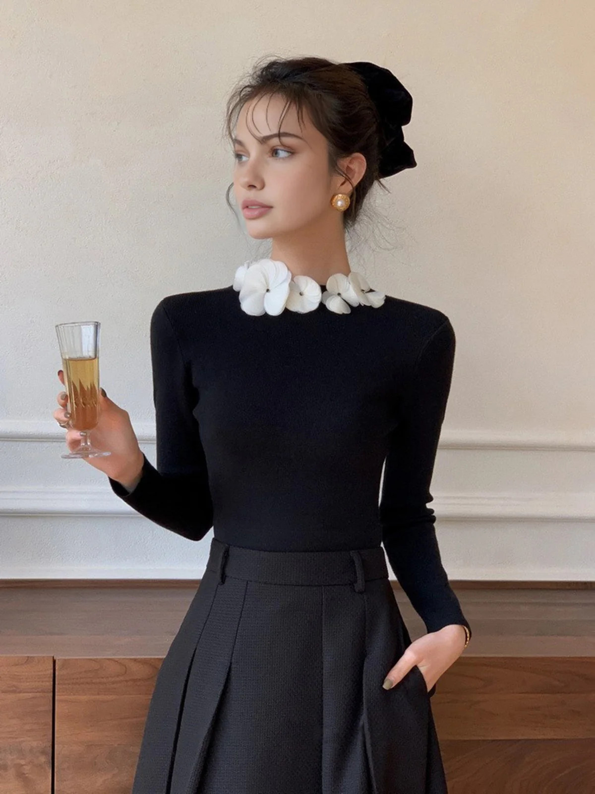 Solid Long Sleeve Floral Knit Top | Commense