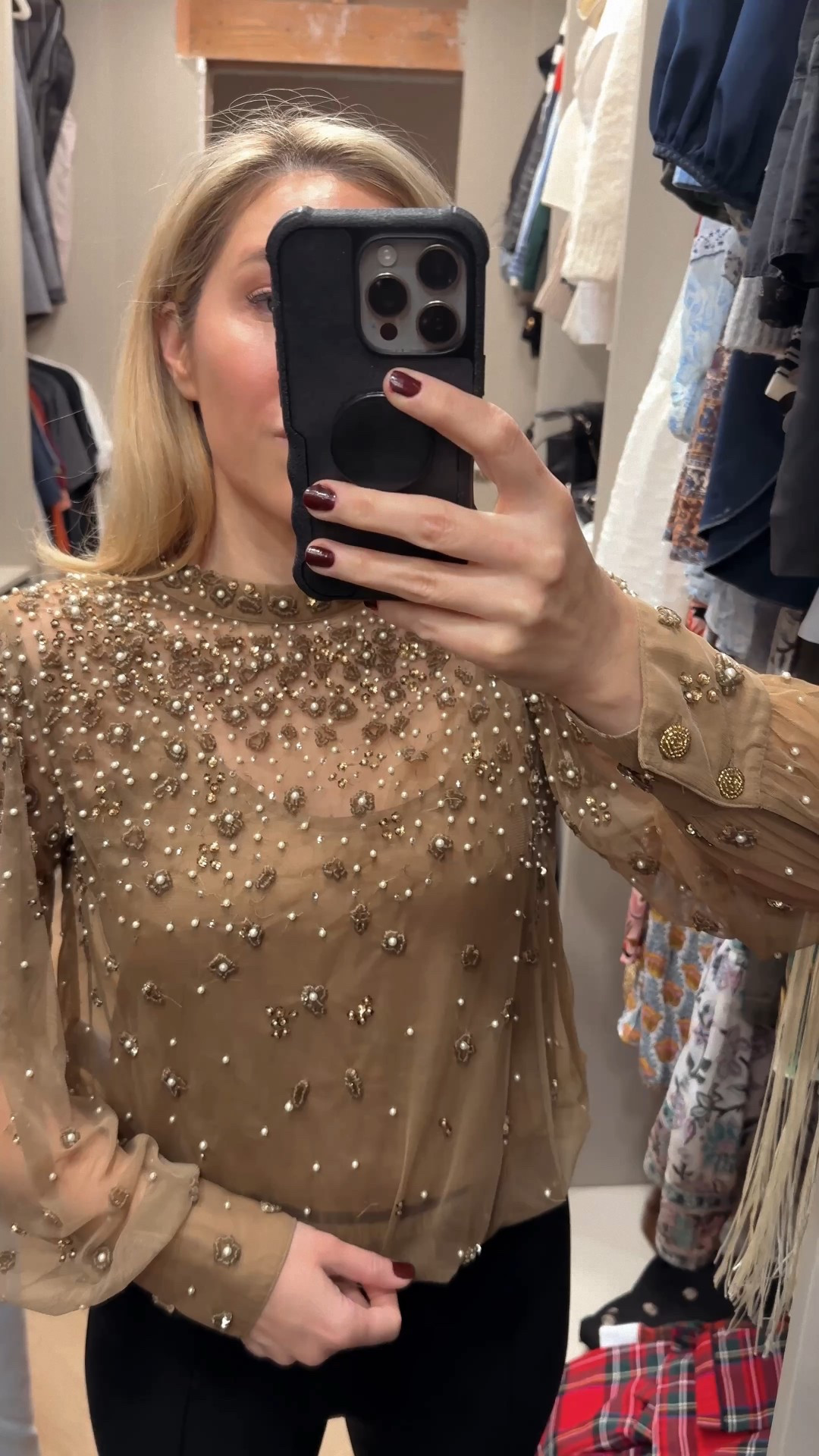 Tonight’s outfit 
This top would be perfect for NYE!
And these pants are soooo flattering!
NYE Outfit 
New Year’s Eve Outfit 
#LTKHoliday