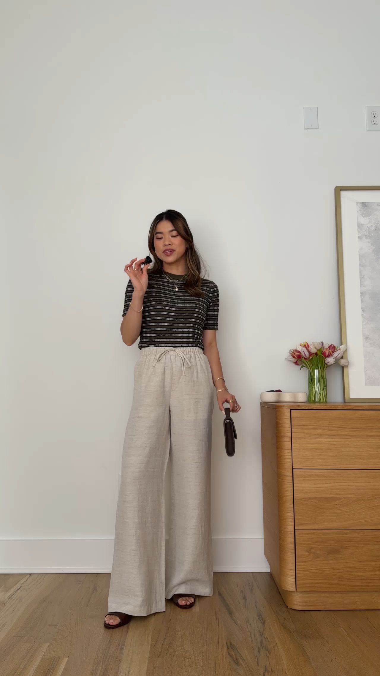 Sizing info:
•Top size XS
•Bottoms size 2XS ( need to exchange these for a 2XS short) in Undyed Ecru 

petite fashion, get dressed with me, outfit inspiration, ootd, nashville outfit, Nashville influencer, petite style, vacation style, casual outfits, mom style, petite pants, spring outfits, spring outfit info, spring pants, spring outfit idea, spring top, spring bag, spring shoes, linen pants 
 
@Aritzia 
 

#LTKPetite #LTKSeasonal #LTKootd