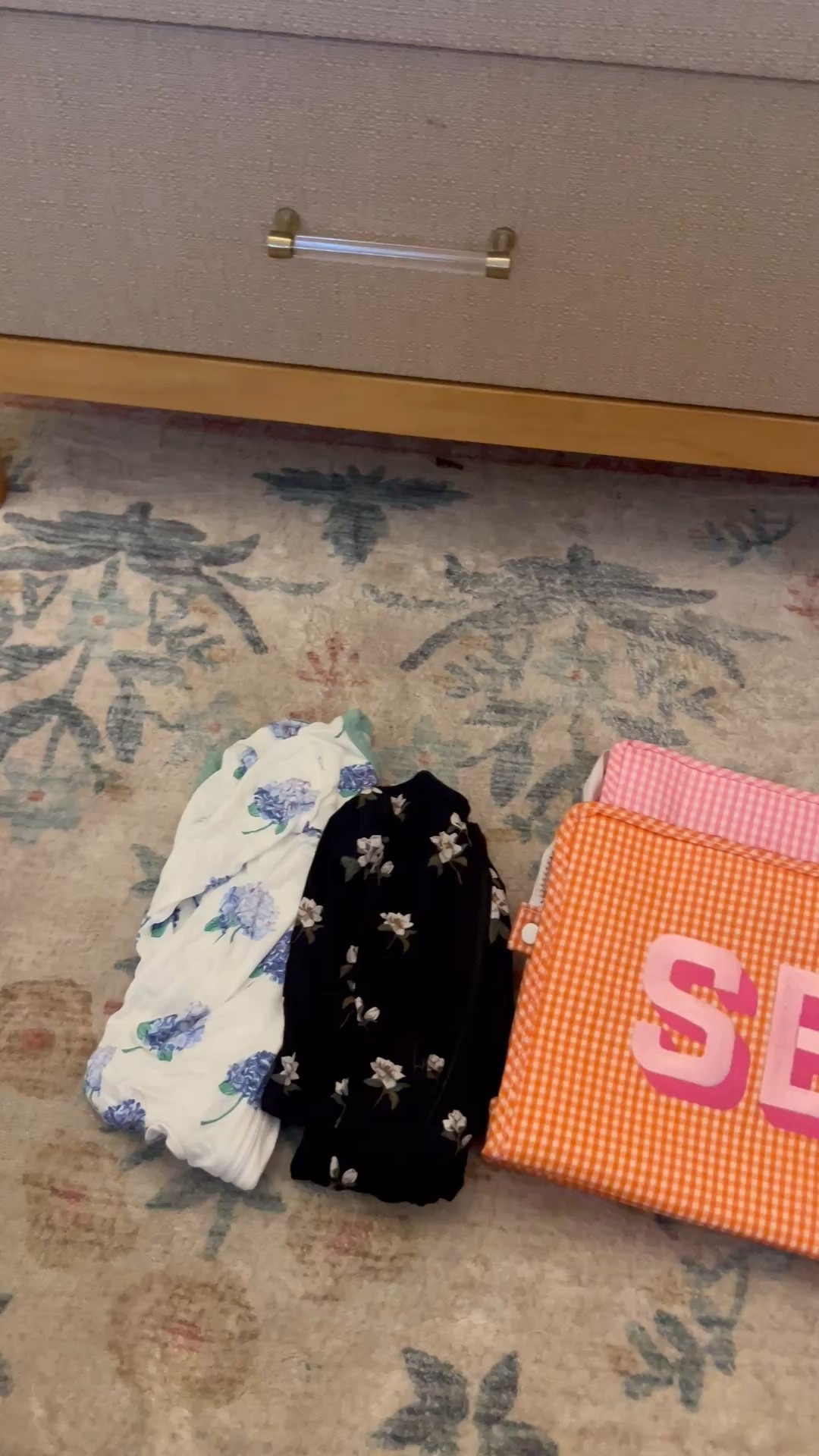 Top products in February for my 6 month old! Loving these kyte baby pajamas, TRVL bags, and bibs! 

#LTKSaleAlert #LTKKids #LTKBaby