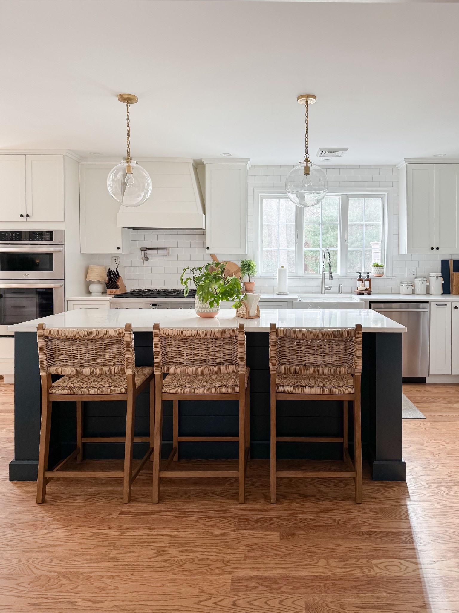 kitchen decor home styling home decor home favorites coastal home classic decor kitchen styling counter stools kitchen lighting sherricalnanhome

#LTKHome