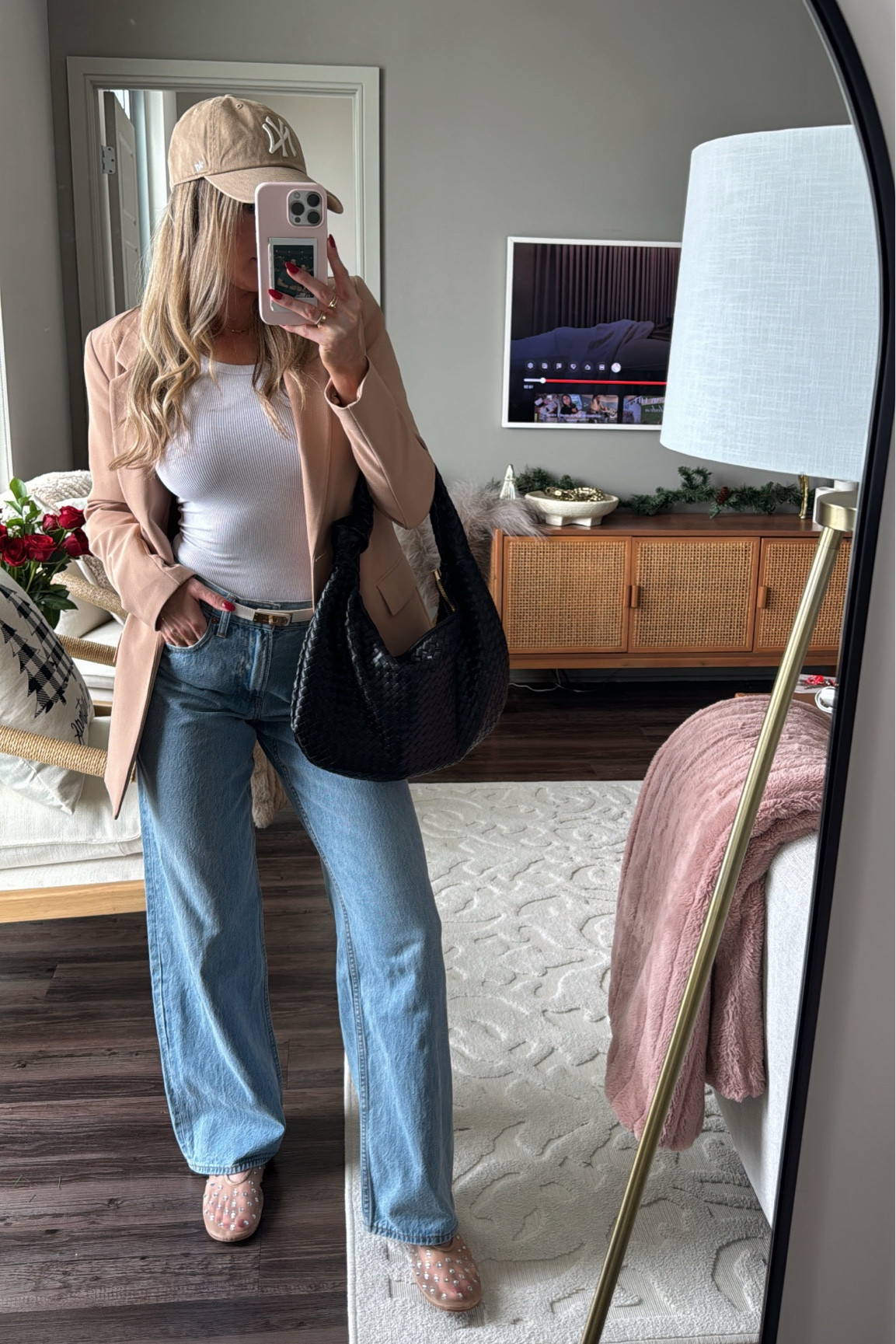 Abercrombie low rise curve love “the ultra loose”
Amazon blazer
Tony Bianco ballet flats
Amazon belt
Revolve white tank top ribbed 


#LTKTravel #LTKWorkwear #LTKStyleTip