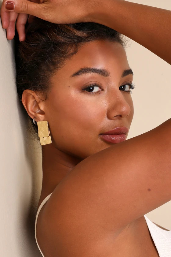 Signature Glow Gold Hammered Rectangular Earrings | Lulus