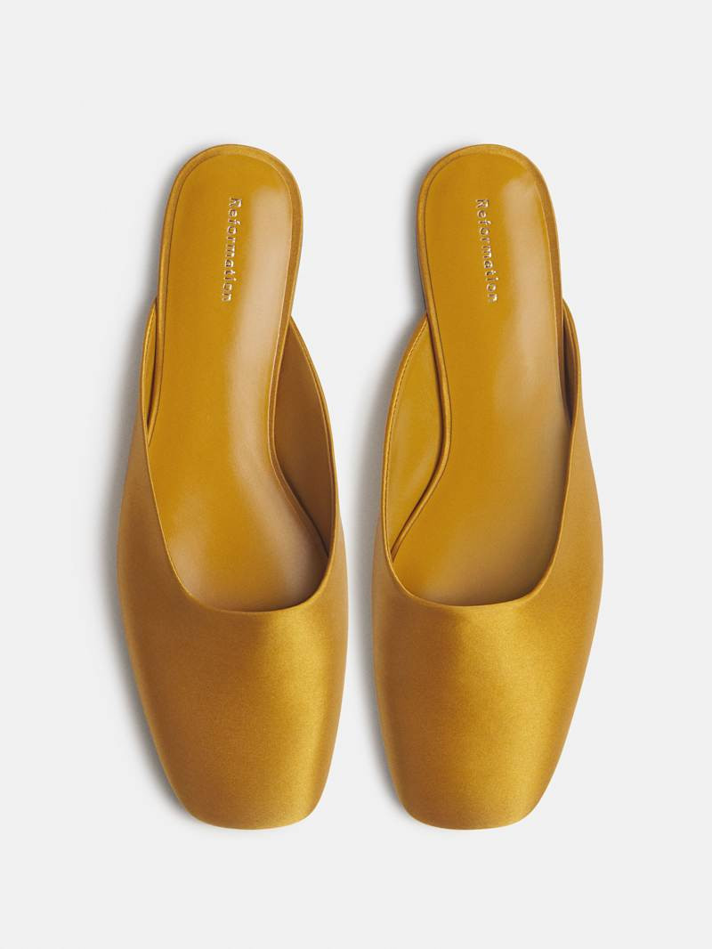Inez Flat Mule | Reformation (Global)