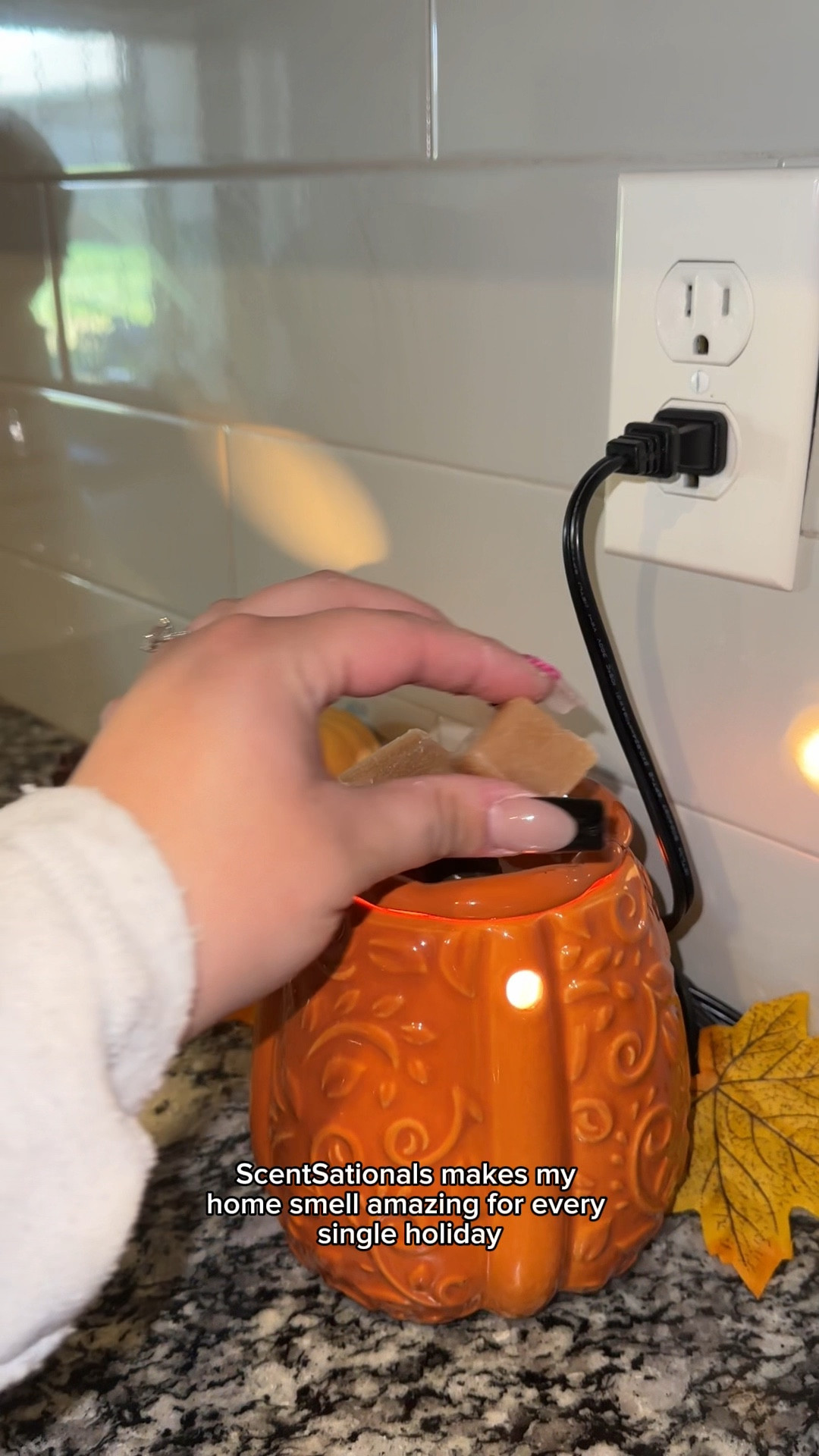 I'm obsessed with my #ScentSationals wax melts & wax warmer! 🎃🍂 #ad #liketkit @shop.LTK
https://liketk.it/5qRdQ

#LTKHome #LTKSeasonal #LTKHalloween