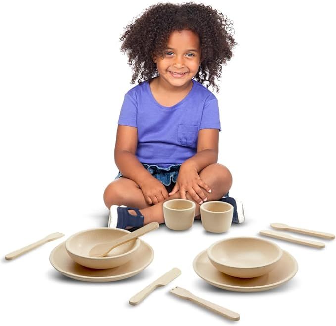 PlanToys Play Dishes Wooden Tableware Set - Sustainably Made from Rubberwood Featuring 2 Plates, ... | Amazon (US)