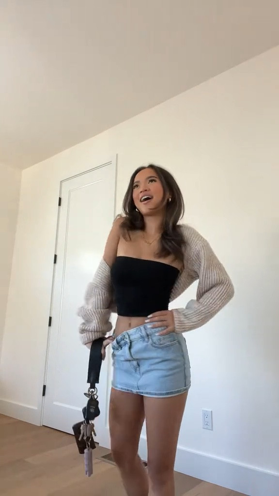 tube top: xs 
shrug: xs 
skirt: 23

#LTKVideo #LTKHoliday #LTKSeasonal