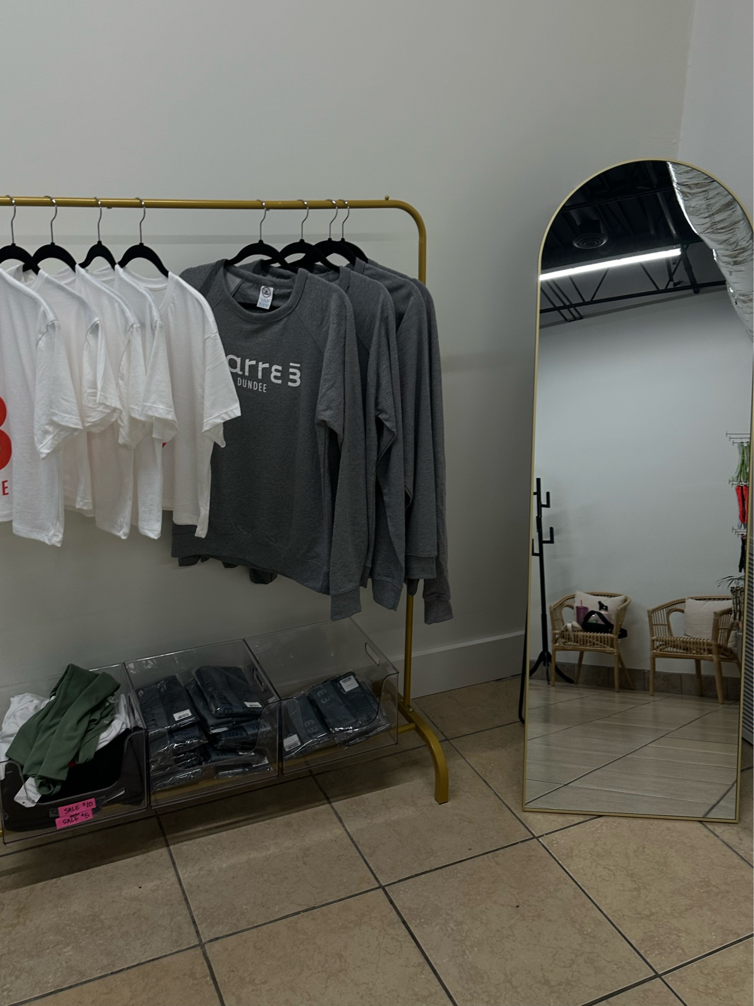 Scroll to shop some activewear finds I love: 

#LTKStyleTip #LTKFindsUnder50 #LTKActive