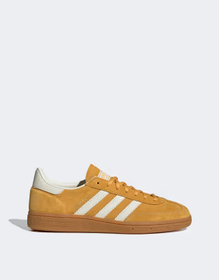 adidas Originals Handball Spezial in yellow and white | ASOS | ASOS (Global)