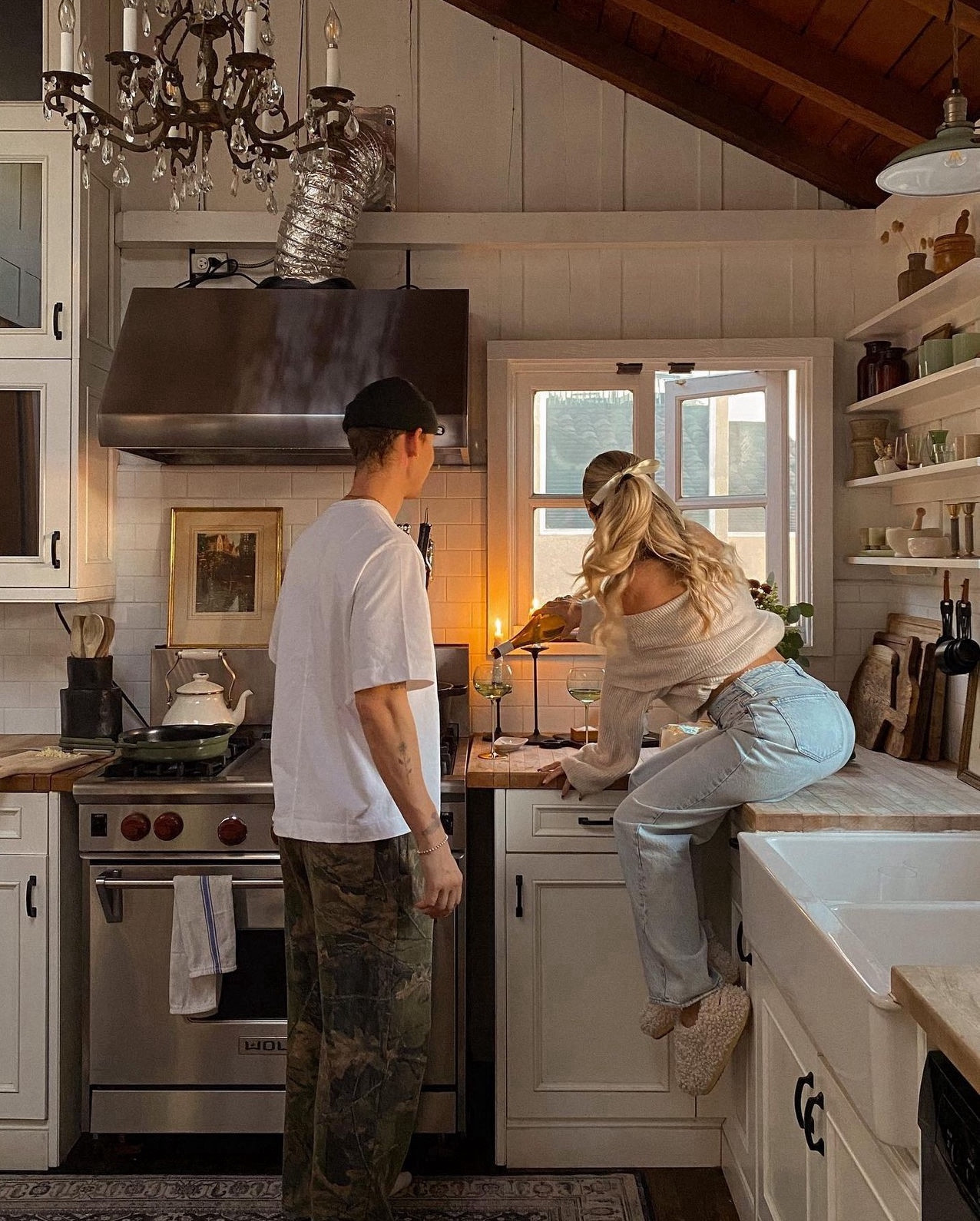 5 Cozy Home Tips for Winter that I love:
❄️ layer throw blankets on the bed to add nice texture and warmth when needed
❄️ have a few pairs slippers around the house to keep toes warm - especially by the shower and bed
❄️ create memories associated with special scented candles 
❄️ candle light next to sparkly decor sets a festive and cozy mood 
❄️ neutral decor with a fun accent gives space playfulness and personality, which brightens any winter day 
☕️🕯️🤎🧦

#LTKstyletip #LTKhome #LTKSeasonal