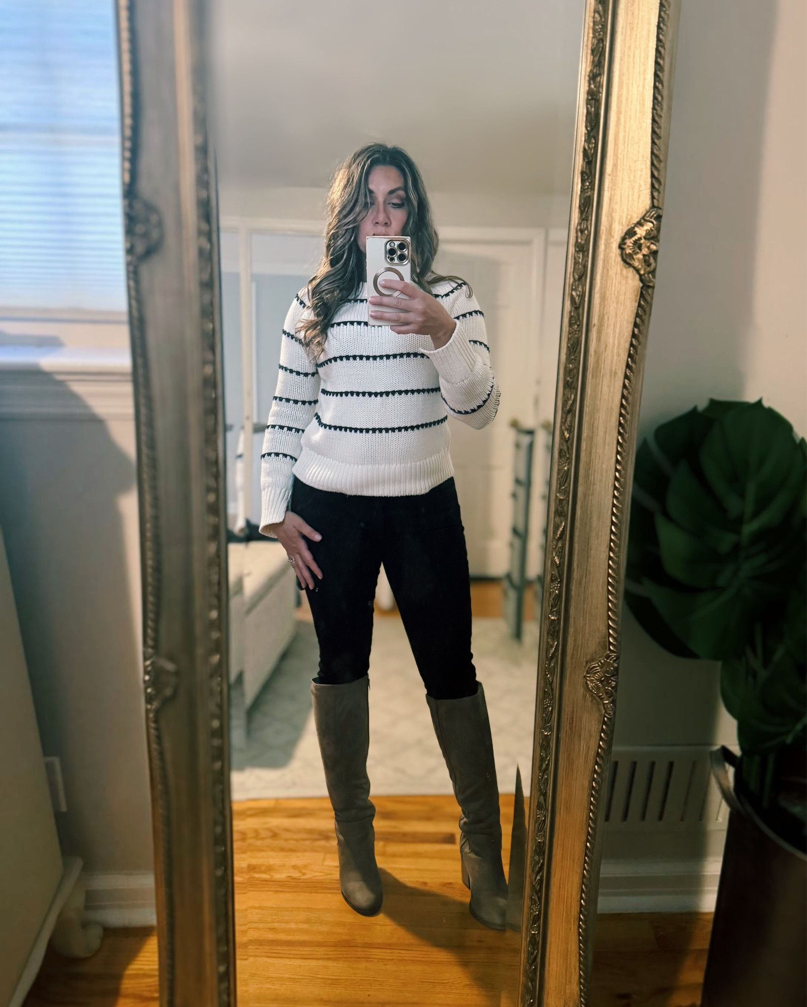 Stripes and boots 🇺🇸
I love striped tops and pairing them with dark denim and boots to create a classic, and elongating, chic combo. #ltkclassics #classicstyle #chic #casualchic #madewell 
