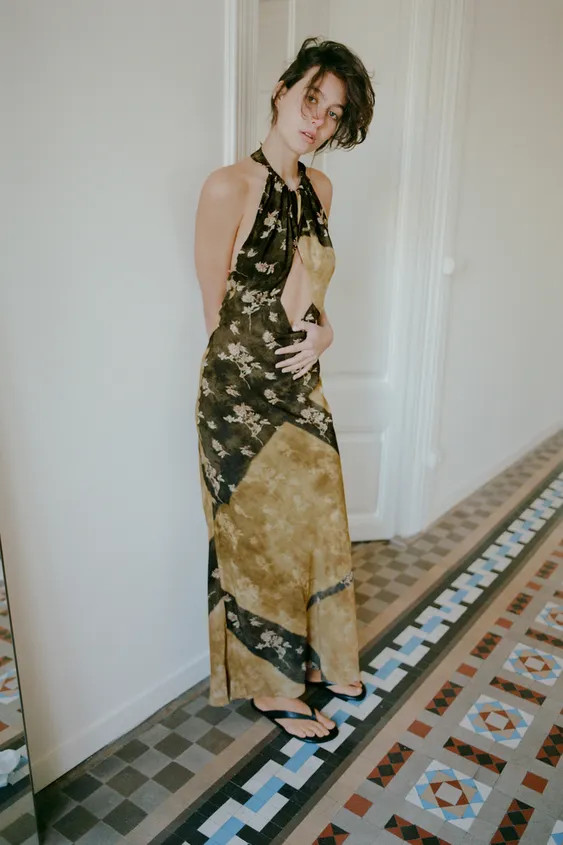 PRINTED HALTER DRESS | Zara UK