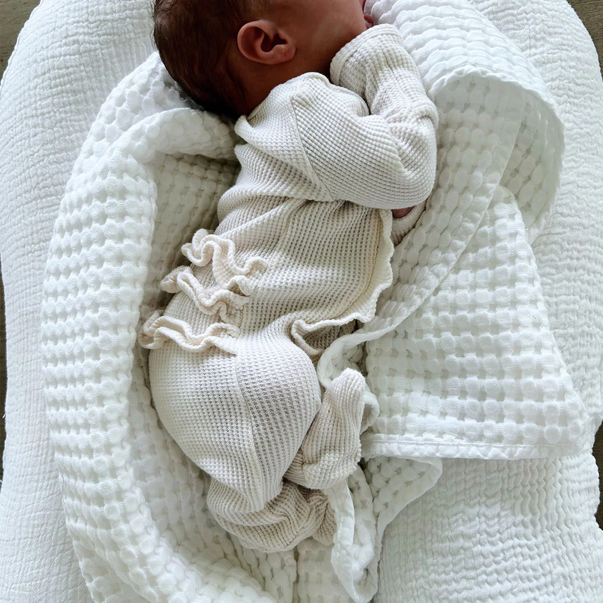 Organic Waffle 2-Way Zip Ruffle Footie, Snow | SpearmintLOVE