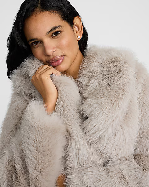 Faux Fur Cropped Coat | Express