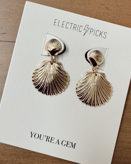 adorable shell earrings! Perfect for a vacation or summertime

#vacationoutfit #shell #jewelry #seashell #coastal #electricpicks #earrings 

#LTKparties #LTKfindsunder50 #LTKtravel