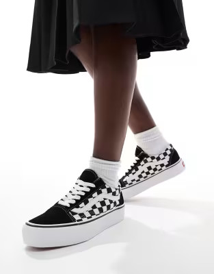 Vans Checkerboard Old Skool Platform trainers in black and white   | ASOS | ASOS (Global)