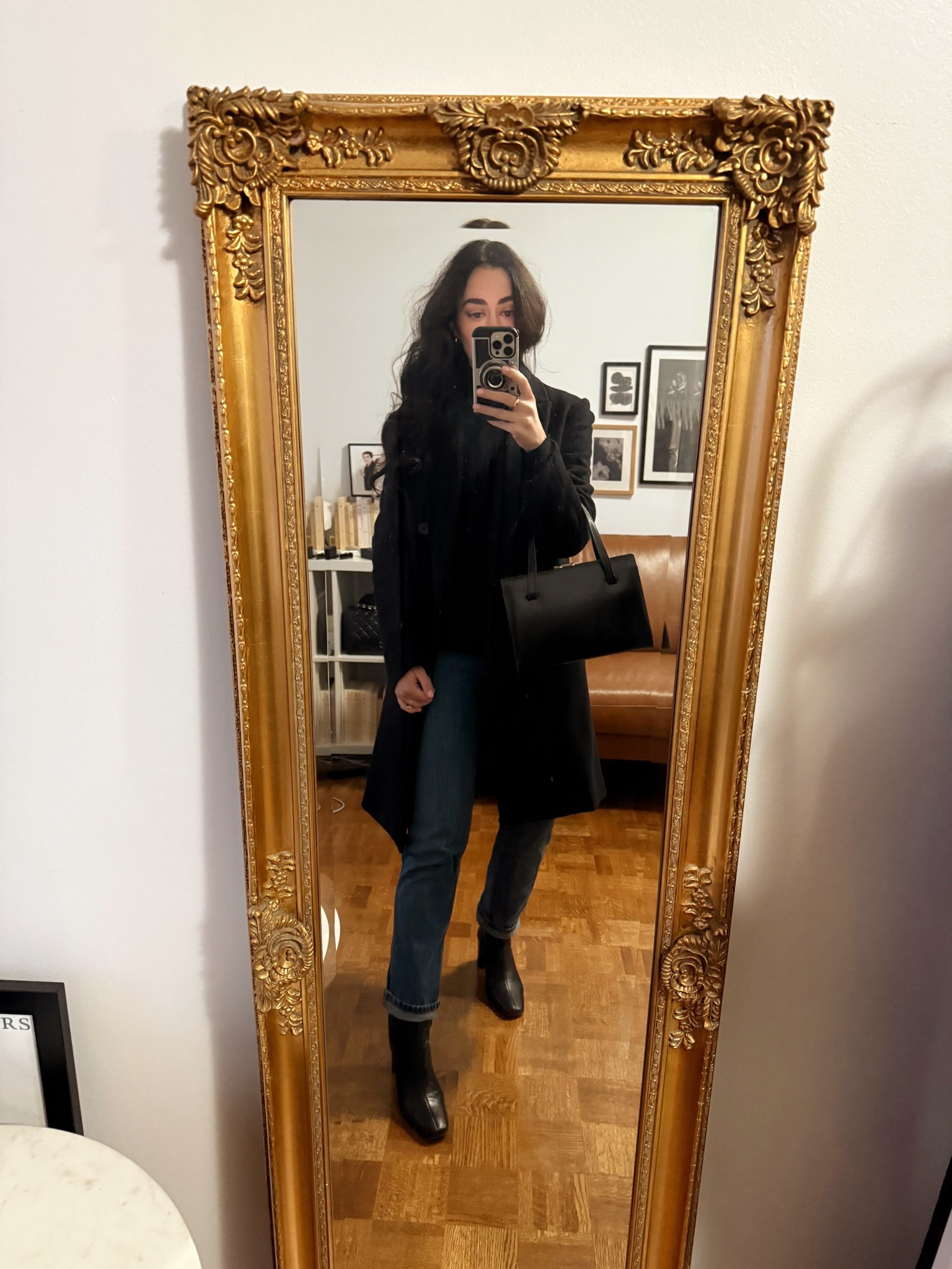 Coat: Wilfred
Sweater: Mango
Jeans: Sezane
Boots: Rouje
Bag: Vintage

#LTKwinter #LTKcanada