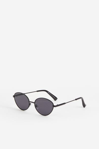 Oval Sunglasses | H&M (US + CA)