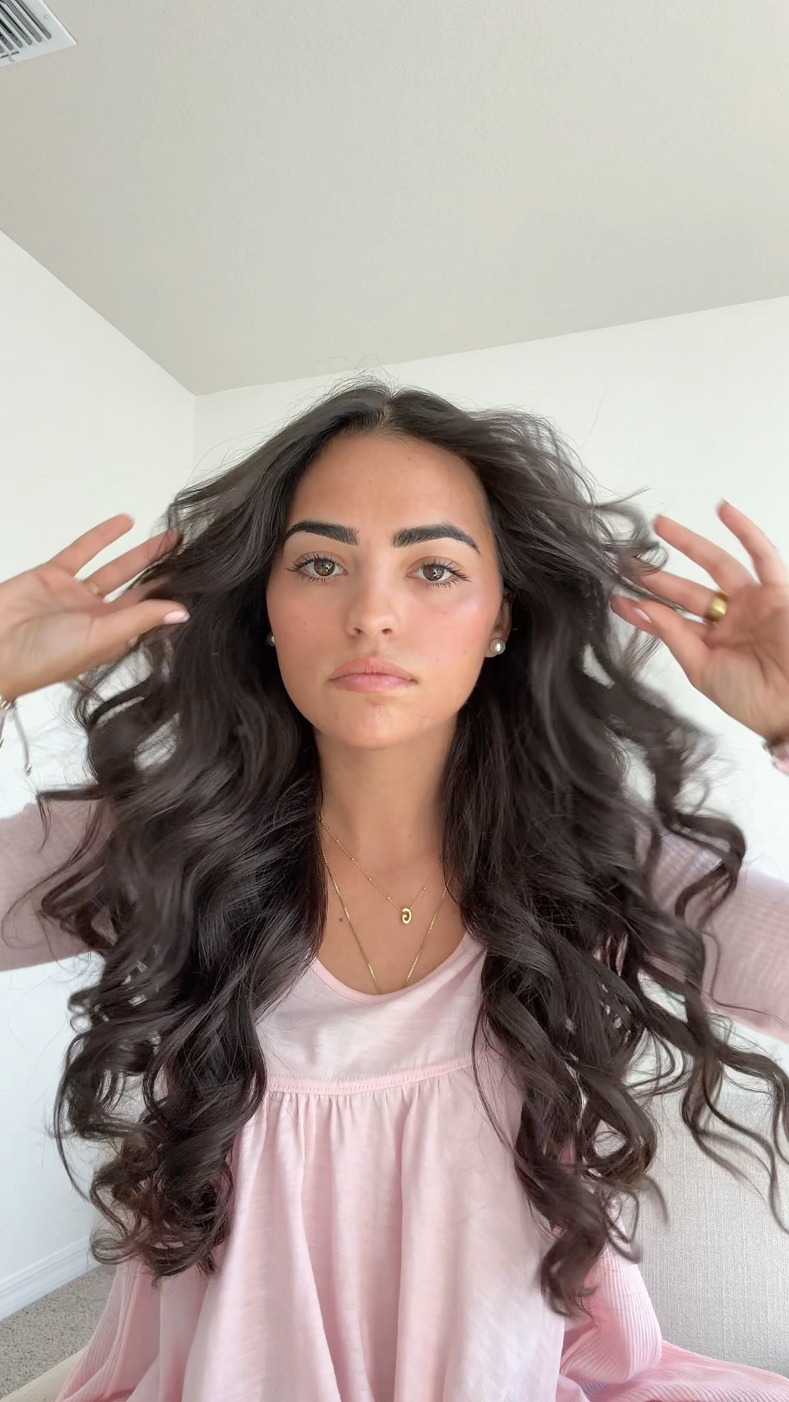 the best curling iron and it does it for you! easiest hair tutorial everrr💘 

#LTKdayinmylife #LTKBeauty #LTKgrwm