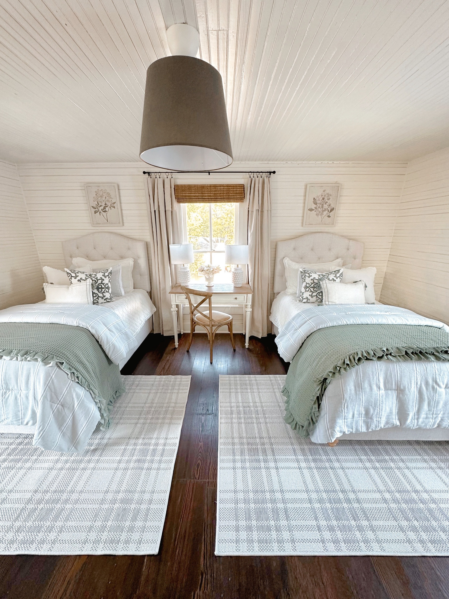 Kids bedroom decor
Farmhouse bedroom bedding from Walmart 

#LTKkids #LTKhome #LTKFind