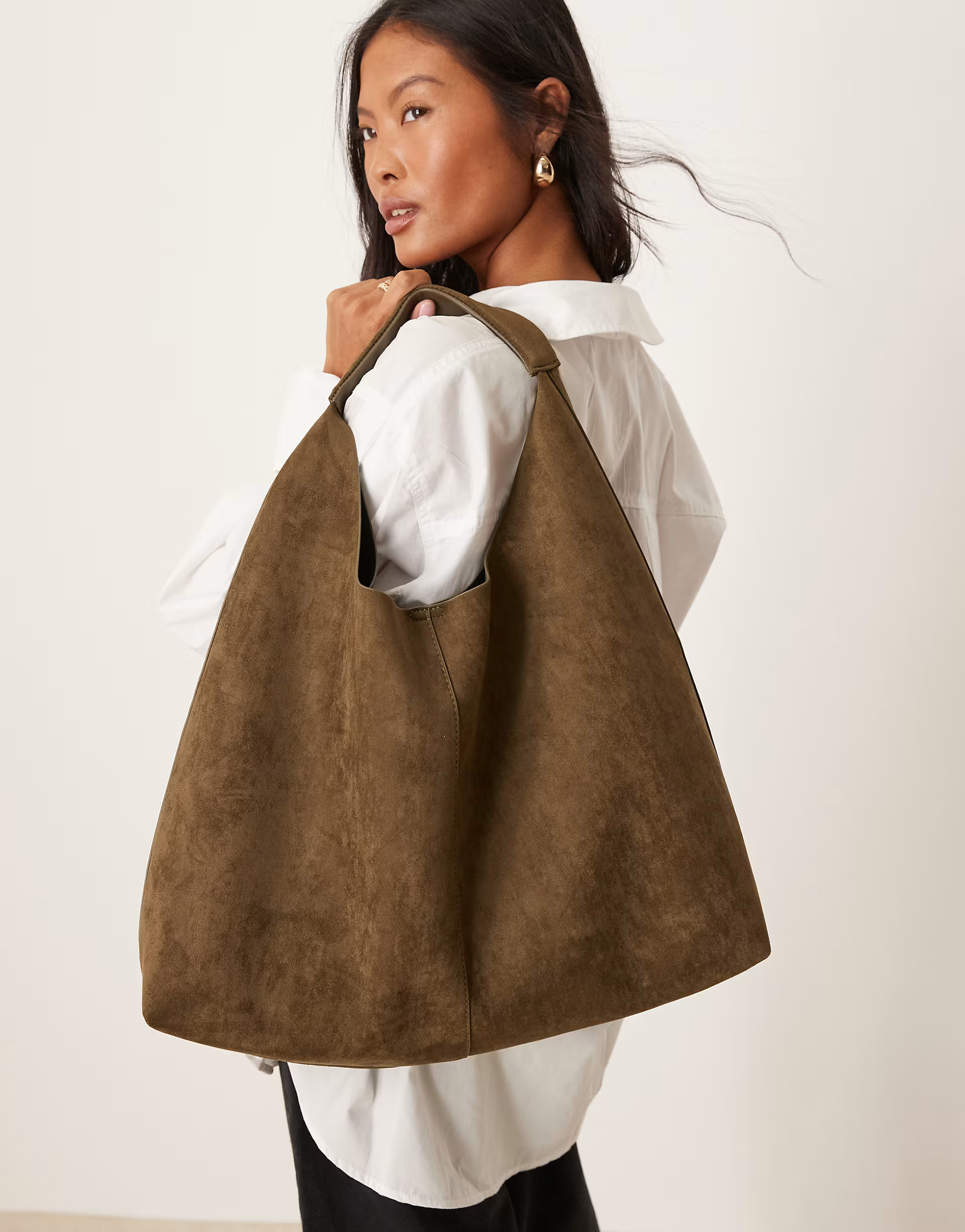 ASOS DESIGN faux suede scoop tote bag in khaki - KHAKI | ASOS | ASOS (Global)