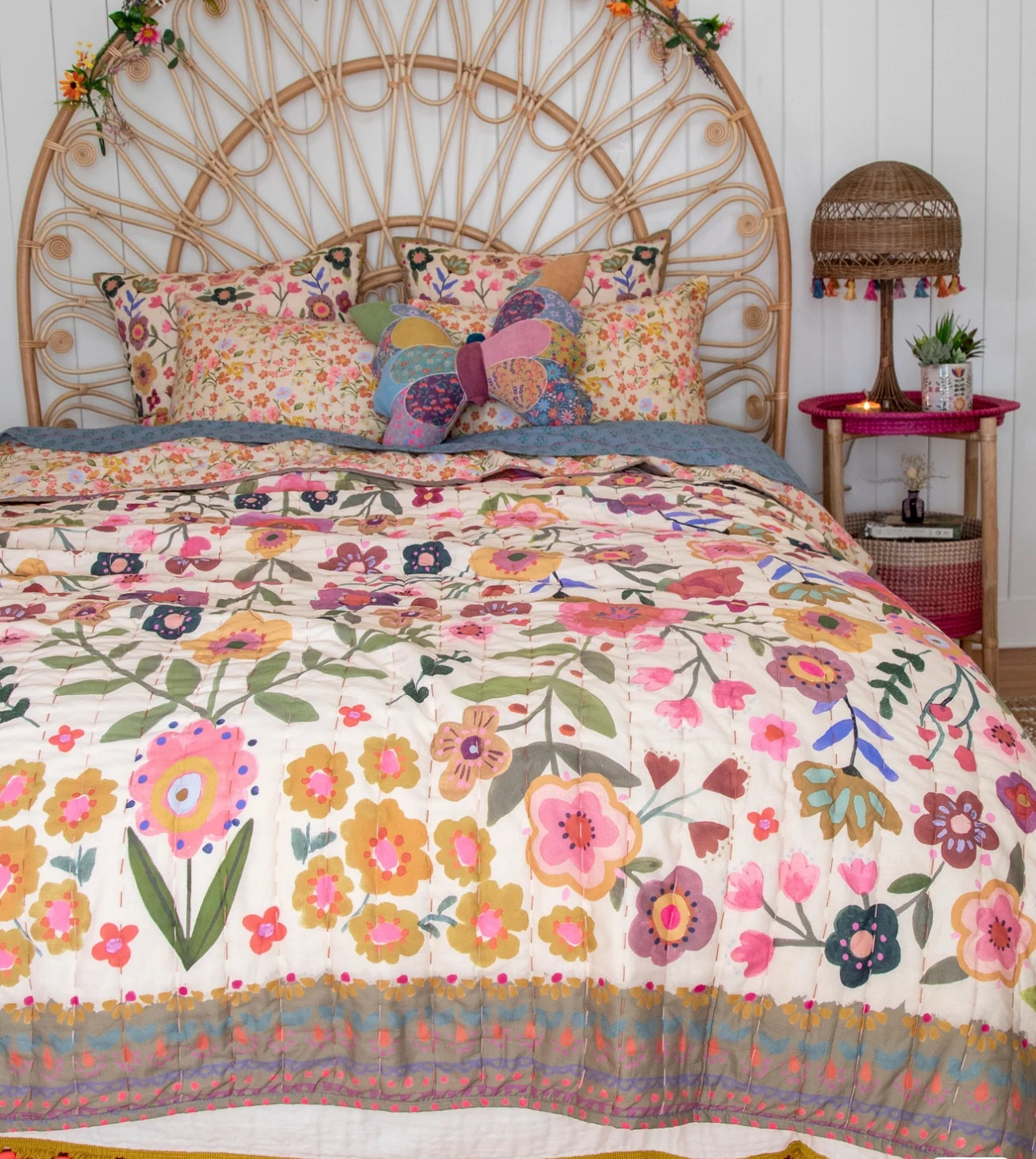 🌸Boho Bedding

I love my Natural Life reversible quilt, sheets, pillowcases, pillow & just creating a cozy vibe overall in our house with their cute things!

#LTKSpringSale #LTKFamily #LTKHome