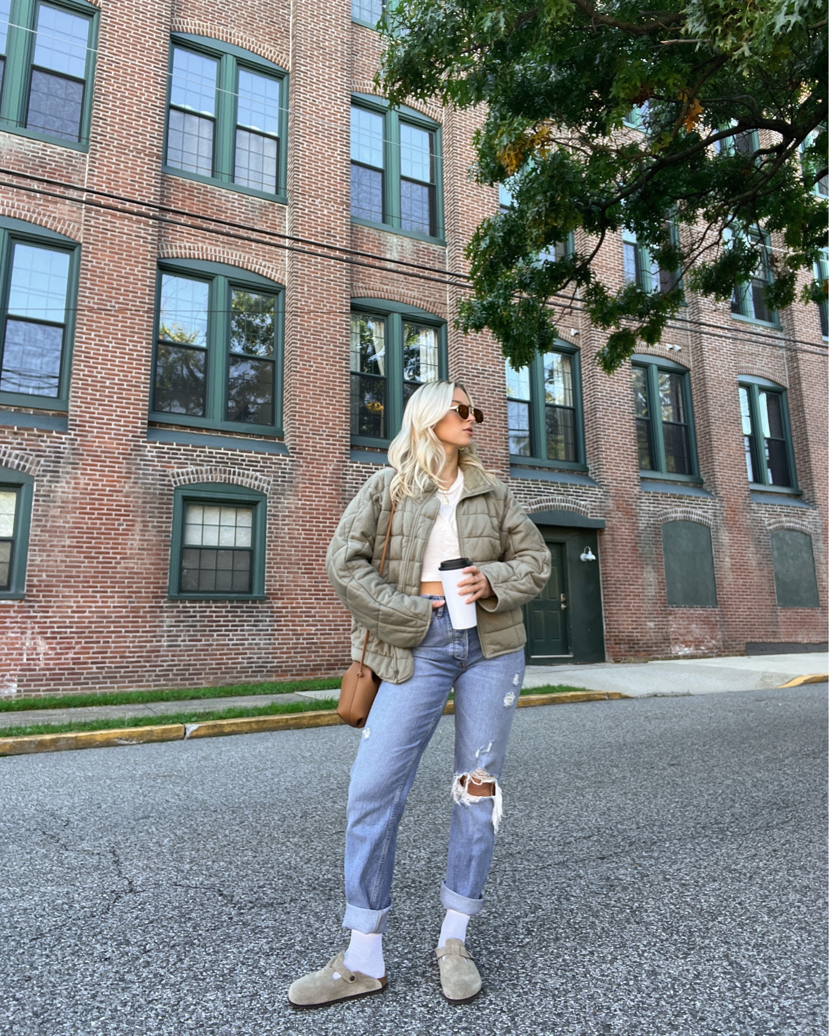 Abercrombie jeans, medium wash denim, birkenstock boston, birkenstock clogs, birkenstock boston clogs, fall jacket, green jacket, quilted jacket