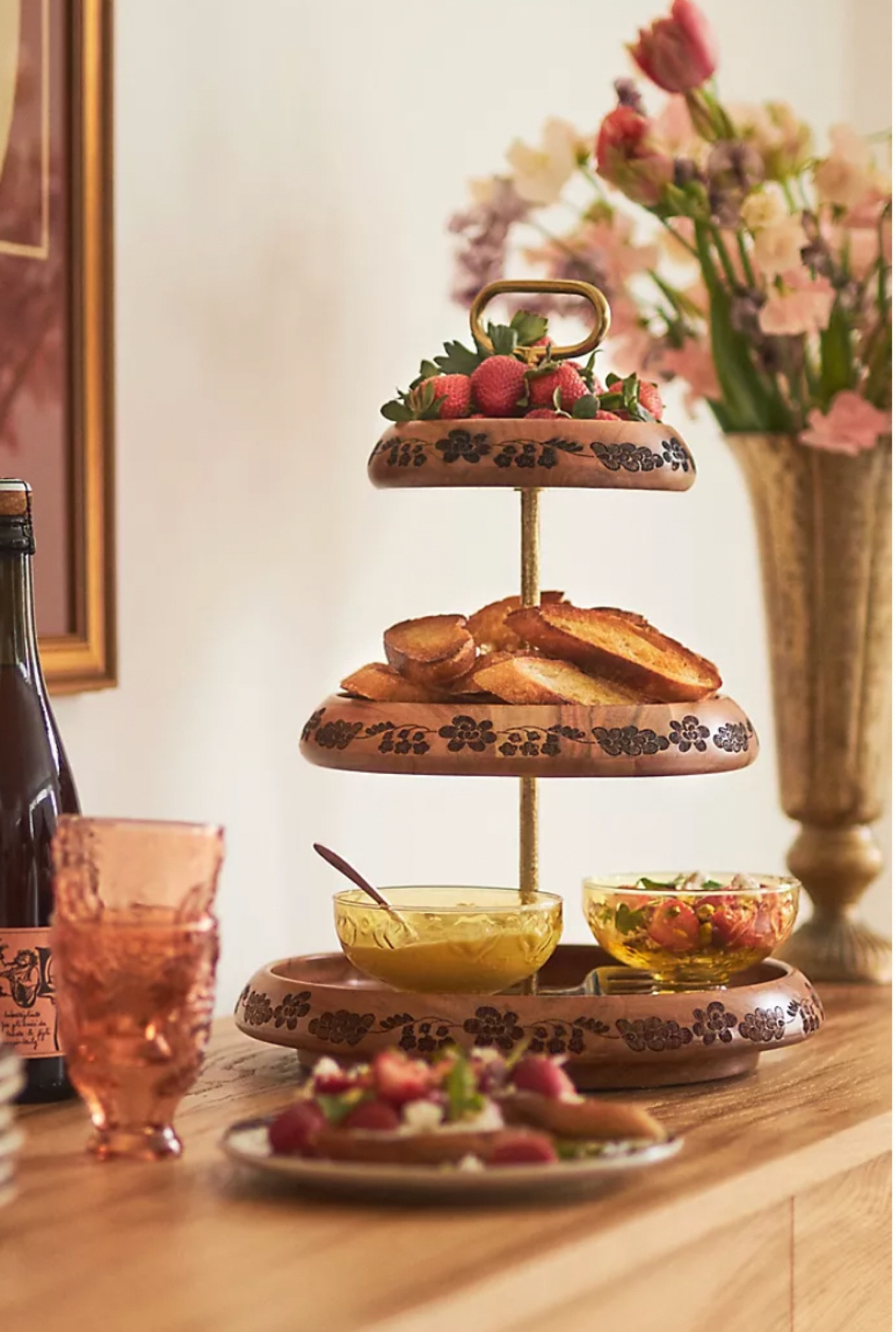 🌷Easter table setting ideas from Shaunda Necole & The Soul Food Pod