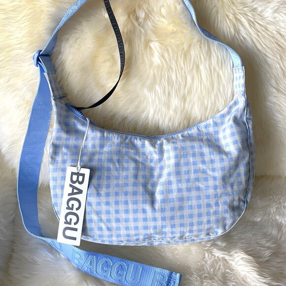 NWT Baggu Medium Crescent Bag - Light Blue Gingham | Poshmark