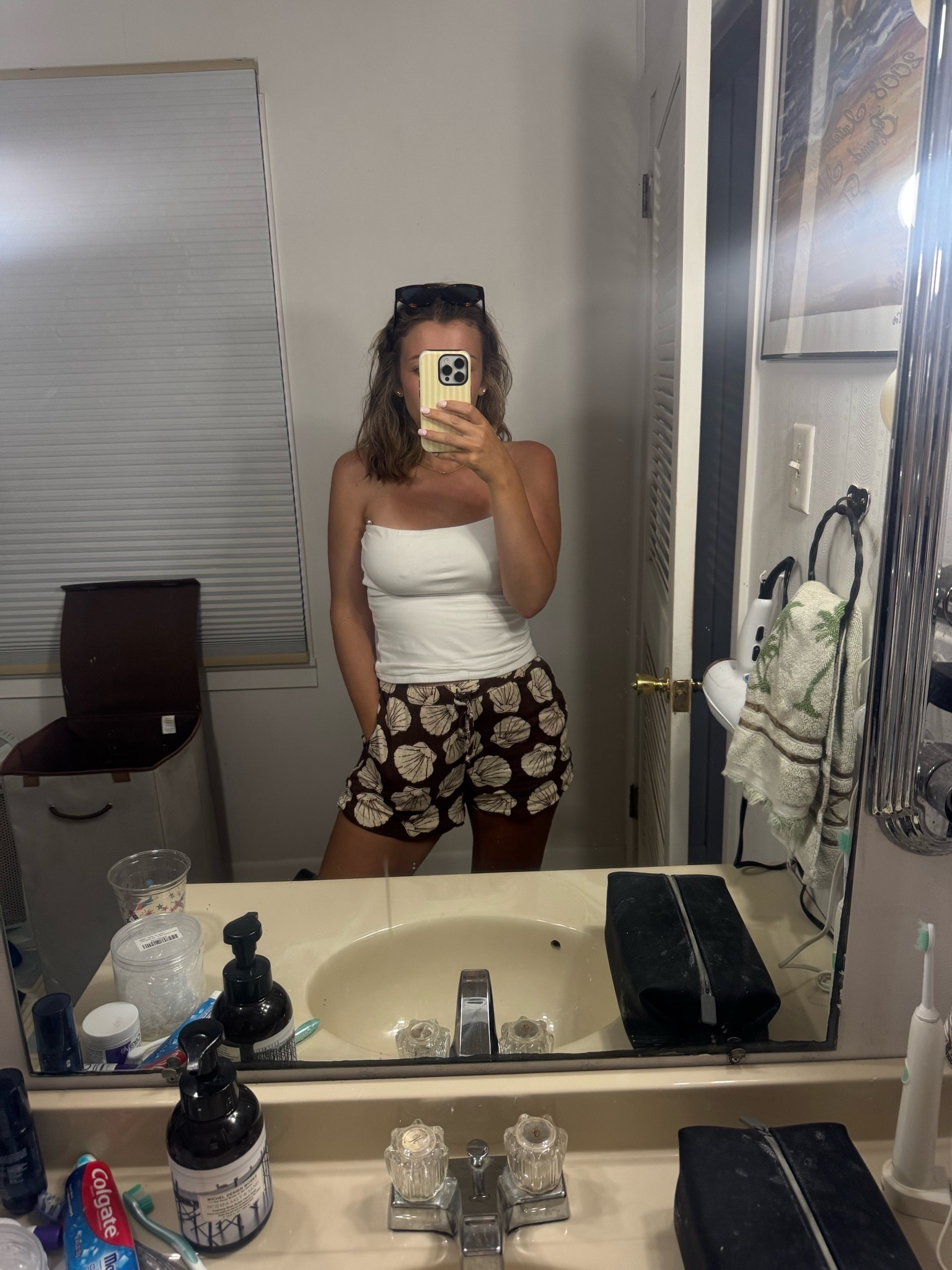 Casual beach day outfit 🏝️

#LTKootd #LTKBump #LTKTravel