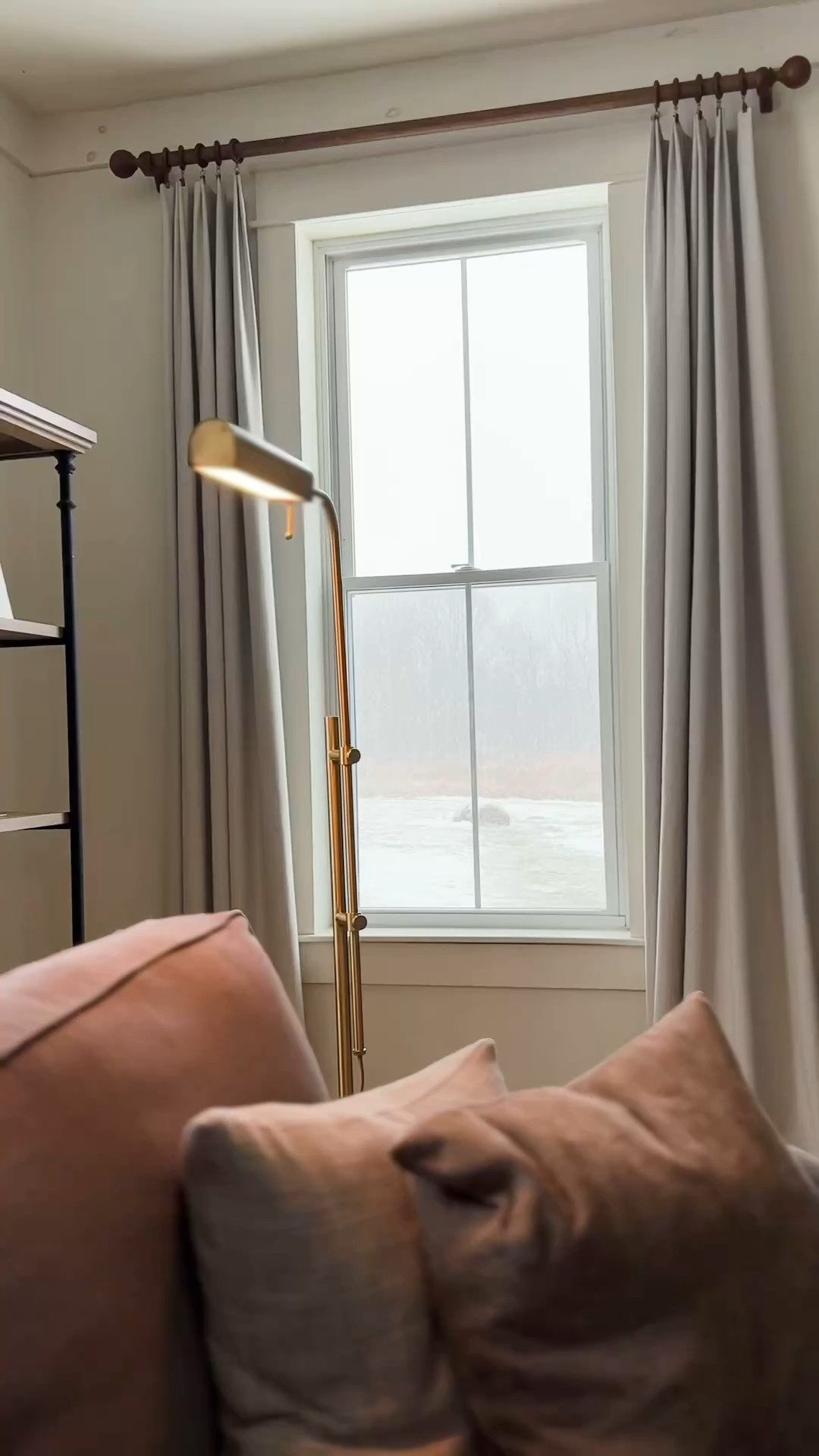 Another day in Kentucky. At least it’s cozy. ❄️ 

#LTKdayinmylife #LTKSeasonal #LTKHome