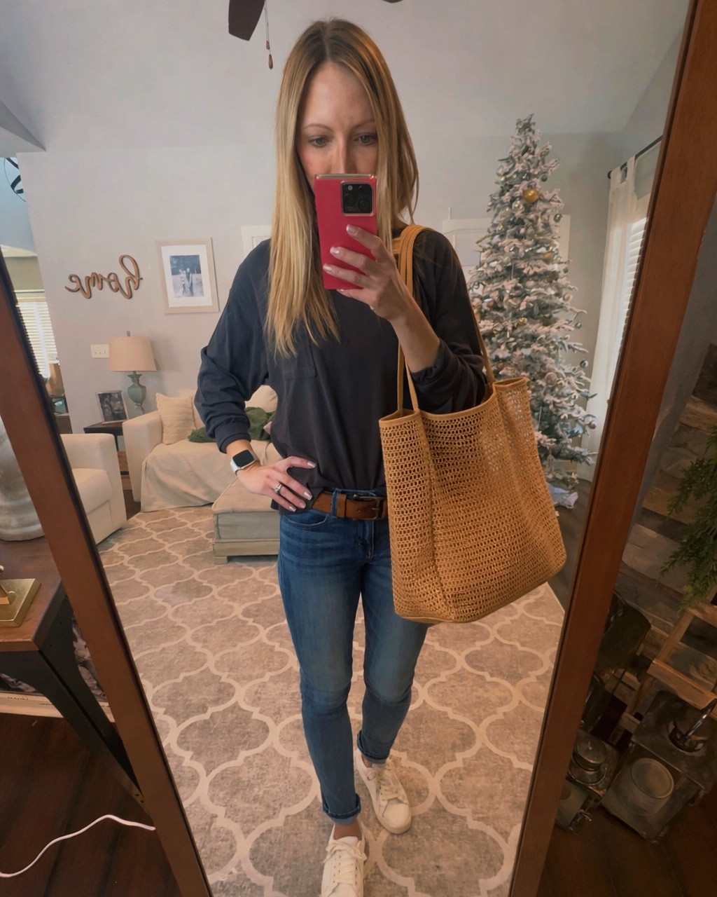 Under $15 Mesh Beach Tote That Holds Everything

This lightweight mesh beach tote is the perfect summer bag for the beach, pool, lake, or vacation. It fits towels, sunscreen, water bottles, toys, and more while letting sand shake right out. Over 2,000 reviews with a 4.6 star rating and under $15 — an affordable, practical beach bag that looks cute with any summer outfit.


#LTKFindsUnder50 #LTKvlog #LTKTravel