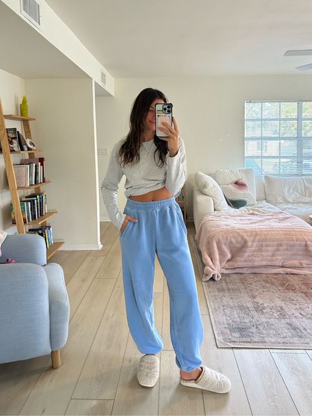 ON SALE! my FAV sweatpants I have in gray and just got in this cute blue color. The top is so cute and not cropped which I love :) 
Top: medium (couldve done a small or XS) 
Pants: small (couldve even done XS)
Code: AFLTK 

#LTKSeasonal #LTKSale #LTKsalealert