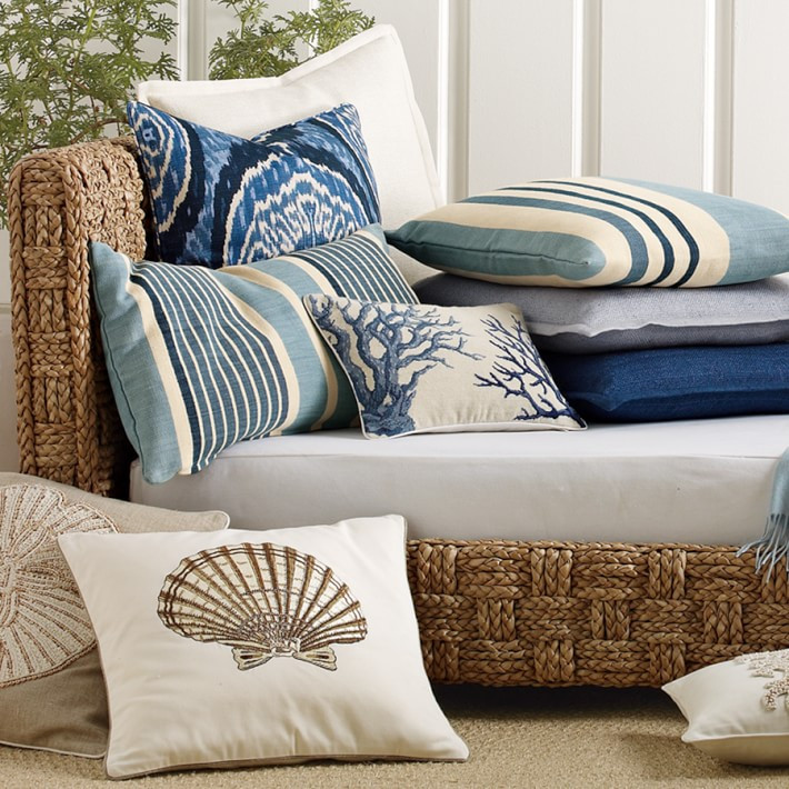 Sorrento Daybed | Williams-Sonoma