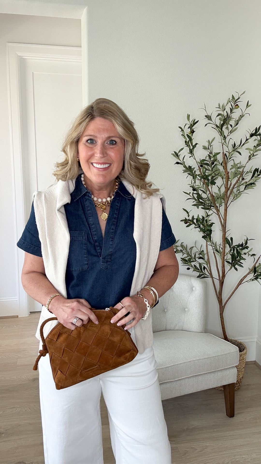 Denim popover top runs tts. No stretch.
White denim are stretchy! Run tts. 
Perfect oatmeal cardigan. Relaxed fit. 

#LTKootd #LTKOver40 #LTKSeasonal