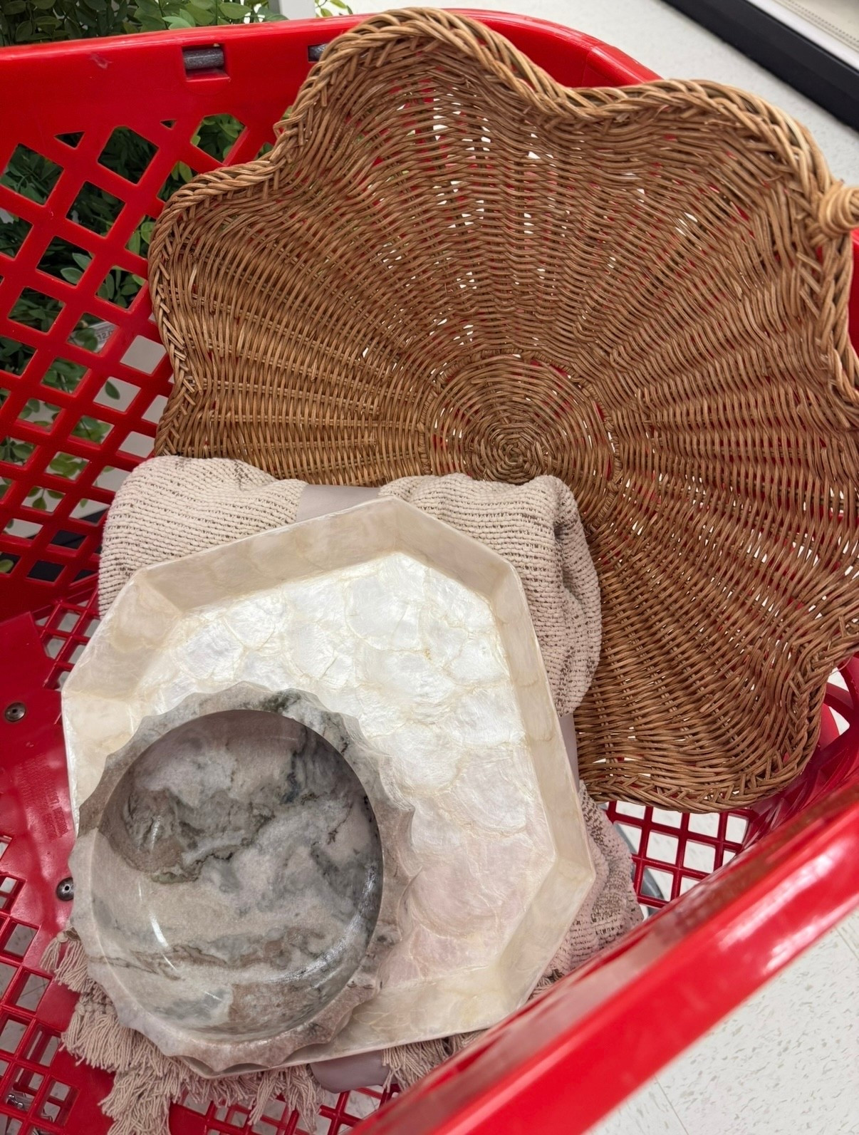 My viral marble find just sold out in one size 😭
Grab the last remaining while you still can — or shop more from the trending spring collection worth grabbing now! 🌸✨

#LTKSaleAlert #LTKHome