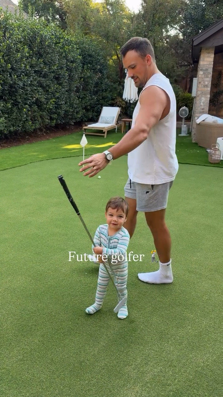 Future golfer 🏌️

Here’s the link to Duke’s striped footed pajamas!

#LTKootd #LTKKids #LTKBaby