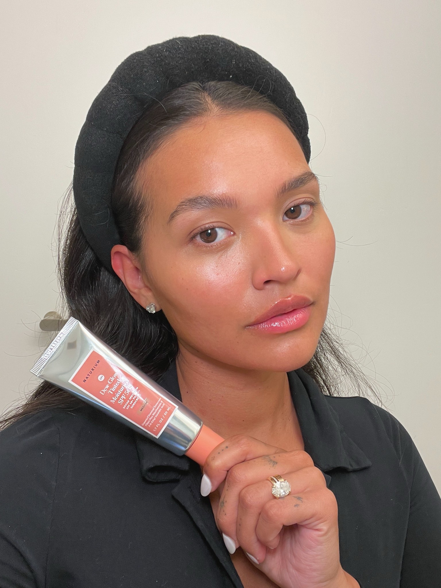 #ad GRWM with Naturium! My faves for skincare from the brand. I’m shade medium in the tinted moisturizer @naturium @target #ad #NaturiumPartner, #Naturium, #NaturiumSkincare #TargetPartner #Target

#LTKBeauty
