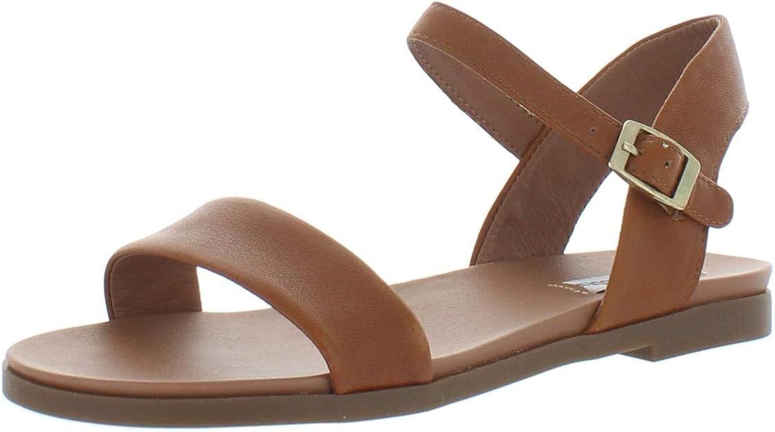 Steve Madden Women's Dina Flat Sandal | Amazon (US)