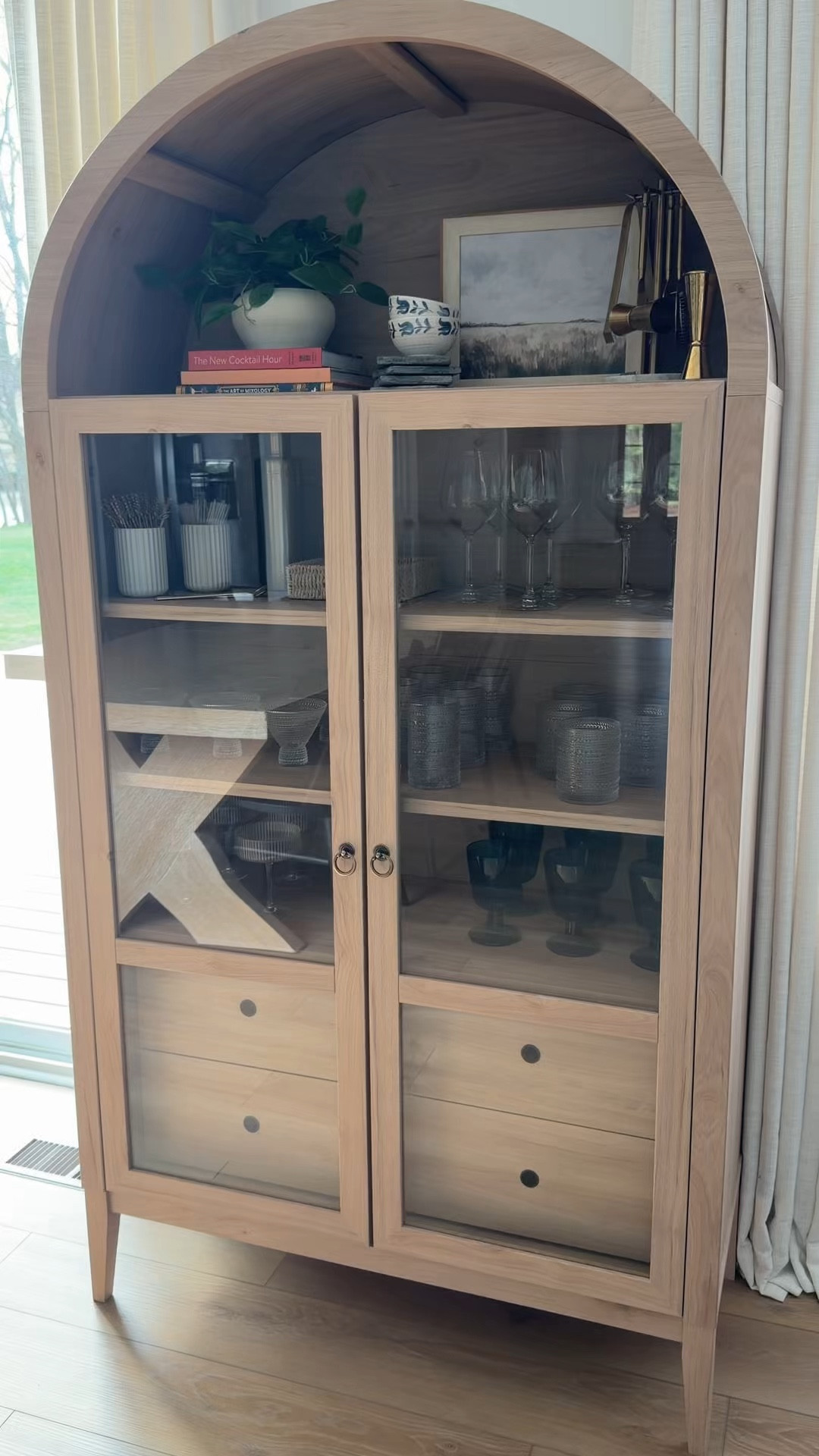 #Ad @Wayfair’s Spring Cyber Week sale is here with up to 80% off & free shipping sitewide!

The sale runs from March 19th-23rd! If you're looking to give spaces in your home a refresh for spring, now is the perfect time to shop! Sharing some Wayfair bestsellers in my home and a few things I am eyeing 😉

#ad #Wayfair #WayfairPartner 


#LTKdayinmylife #LTKSaleAlert #LTKHome