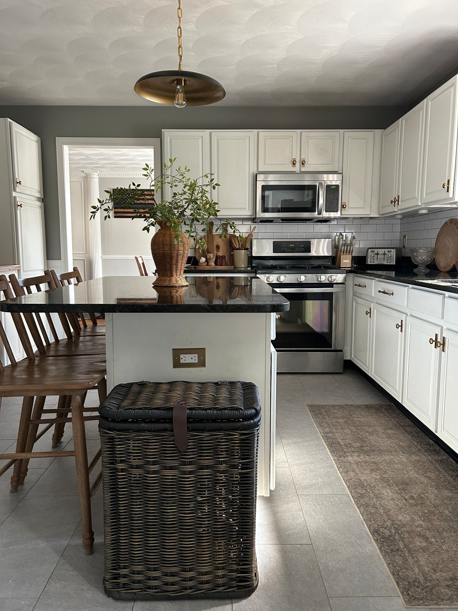 Who knew a trash can could be this cute?! 

#LTKHome