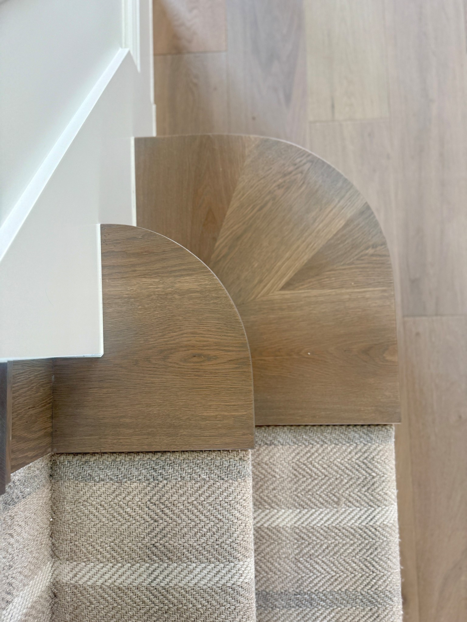 A little curve, a lot of character! 

#LTKHome