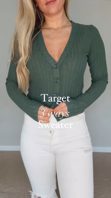 Target cardigan sweater size small

#LTKVideo #LTKsalealert #LTKfindsunder50