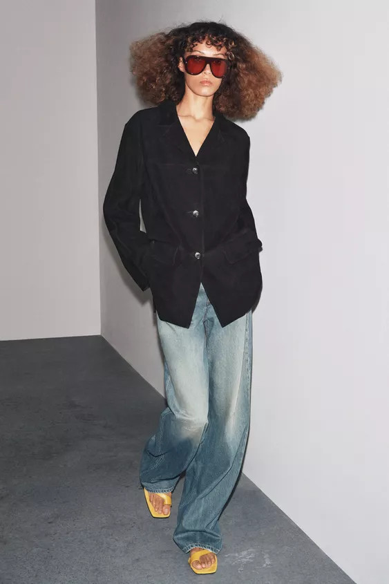 LIMITED EDITION ZW COLLECTION 100% SUEDE OVERSIZE BLAZER | Zara UK