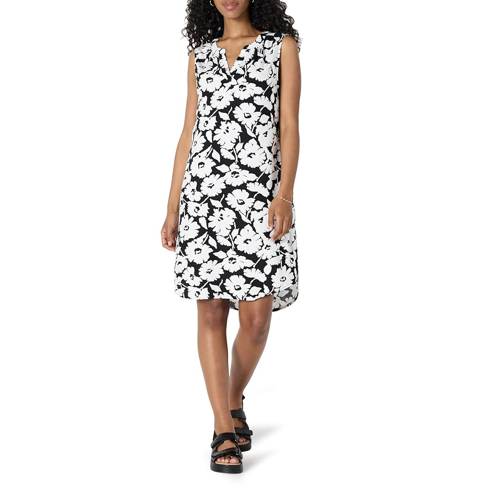 Amazon Essentials Women's Sleeveless Woven Shift Dress | Amazon (US)