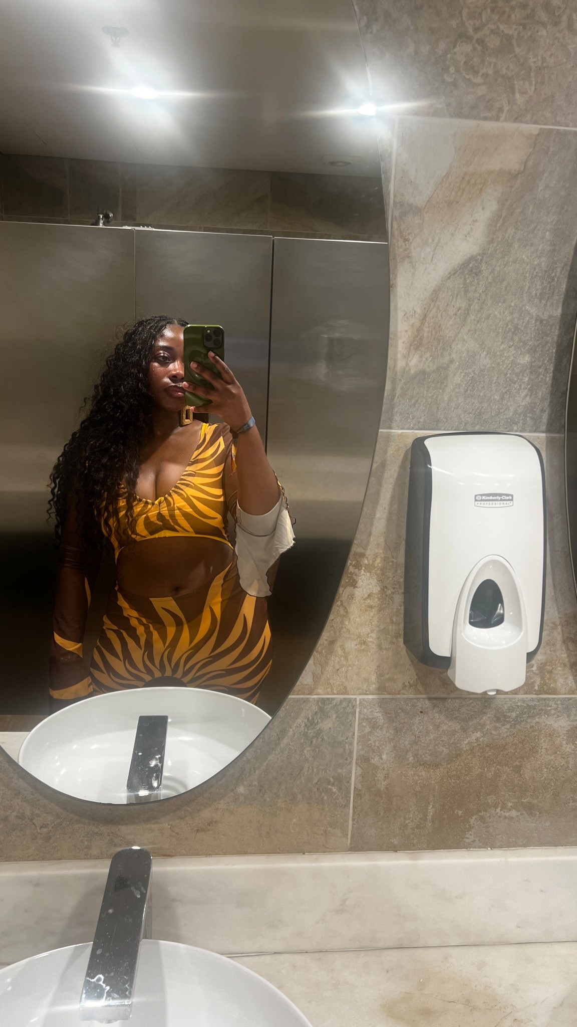 Yellow Pool Party💛

#LTKSwim #LTKTravel